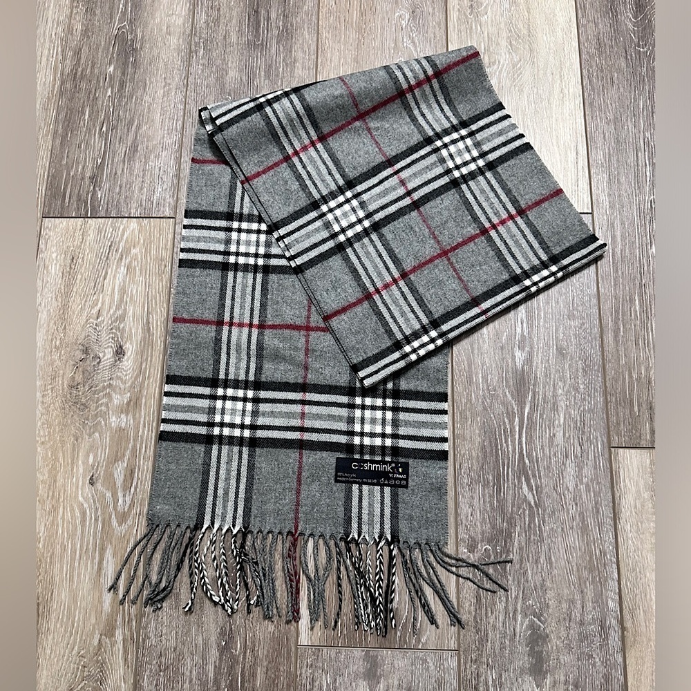 🧣Unisex CaSHMINK V. FRAAS 100% Acrylic Scarf (11” X 66”)